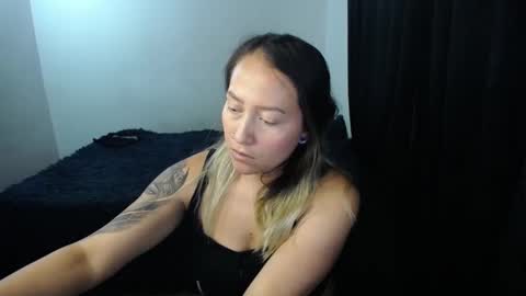 Snapshot of good_trip_love__ chatting on January 21, 2:00 am nathalia online show from January 21, 2:00 am