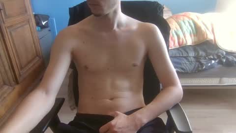 Snapshot of goodboy146 chatting on April 25, 4:37 pm Goodboy online show from April 25, 4:37 pm