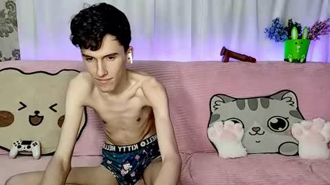Luca online show from June 22, 3:25 am