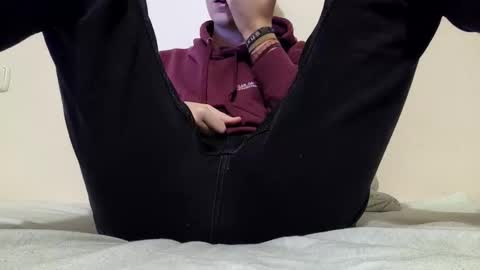 goodboyyy7 online show from February 9, 10:03 pm