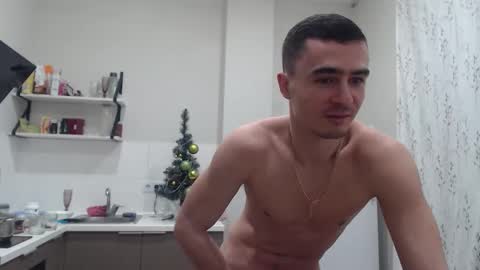 goodgg229975 online show from February 21, 12:22 am