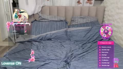 goodgirl0024 online show from January 20, 8:29 pm