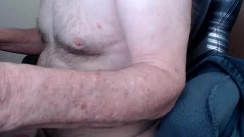 Snapshot of goodking999 chatting on February 2, 7:12 pm goodking999 online show from February 2, 7:12 pm