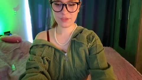 goodlool online show from March 6, 11:17 am