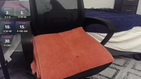 Snapshot of goofysmile720 chatting on September 29, 11:20 pm Goofysmile720 online show from September 29, 11:20 pm