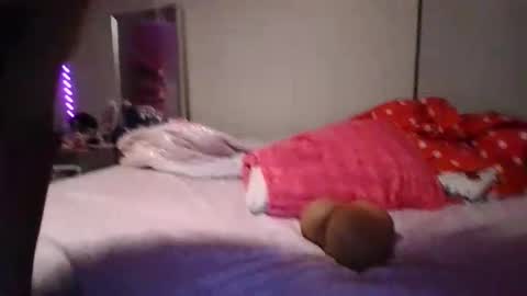 gooningtoass online show from April 29, 5:22 am