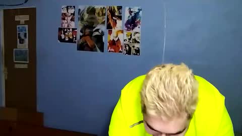 Snapshot of gorak32 chatting on January 15, 6:19 pm GoraK online show from January 15, 6:19 pm