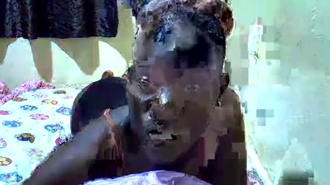 Snapshot of gorgeous_maya1 chatting on June 30, 7:37 pm gorgeous_maya1 online show from June 30, 7:37 pm