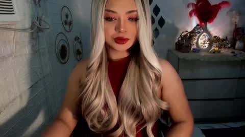 Amanda rose online show from January 28, 5:00 am