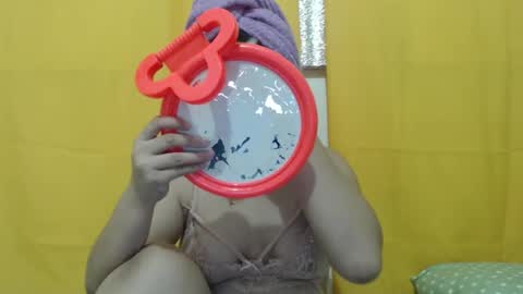 gorgeousasianmyra online show from February 5, 7:31 pm