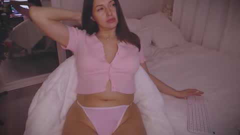 I am Anna ig gorgeousg1rrrl online show from December 19, 7:21 pm