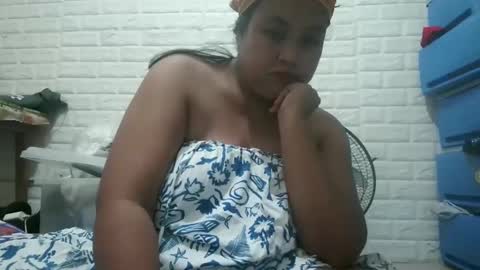 gorgeousselenaxx online show from January 2, 6:29 am