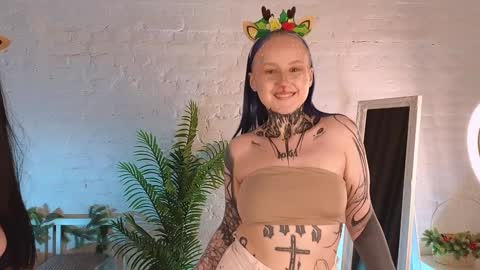 Benny  online show from January 3, 5:10 pm