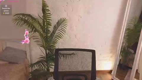 Benny  online show from March 1, 5:27 pm