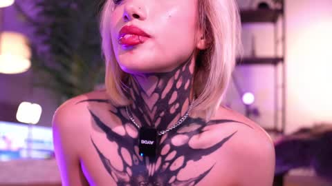 sophie  Special celebration a the beach 300k followers 3011 and 0112   online show from December 14, 9:45 pm