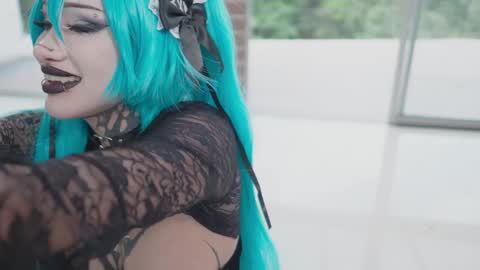 sophie  Special celebration a the beach 300k followers 3011 and 0112   online show from February 28, 7:15 pm