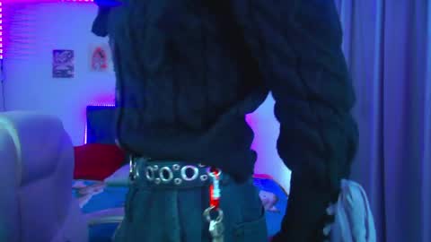 goth_minerva online show from June 3, 1:36 pm