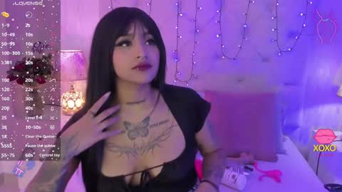 Snapshot of goth_tasha chatting on September 26, 8:13 pm goth_tasha online show from September 26, 8:13 pm