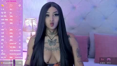 goth_tasha online show from April 16, 9:50 pm