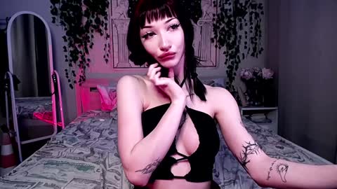    online show from December 23, 3:07 am