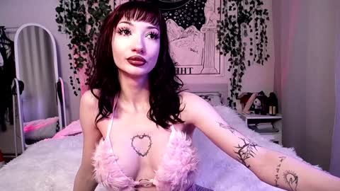    online show from January 5, 3:53 am