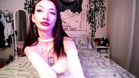    online show from January 21, 12:15 am