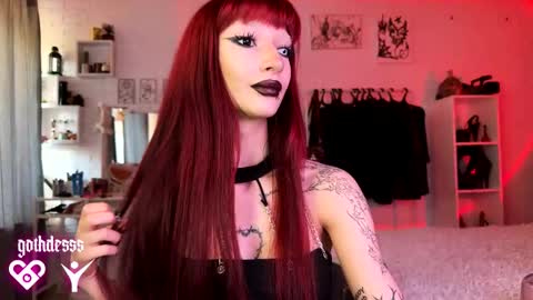    online show from October 18, 5:54 am