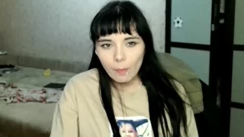 Snapshot of gothickq chatting on July 14, 6:35 pm gothickq online show from July 14, 6:35 pm