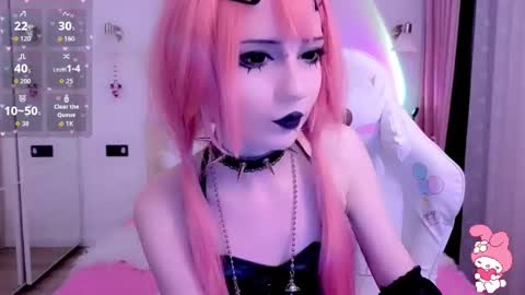 gothiclali online show from September 15, 9:26 pm