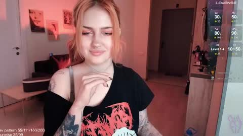 Snapshot of gothkittys chatting on May 31, 6:09 pm traumfrau Kira angel face devil eyes I SELL A LOT VIDEO IN GALLERY online show from May 31, 6:09 pm