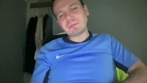 Snapshot of gotitgoin_ chatting on January 18, 2:04 am GotItGoin online show from January 18, 2:04 am