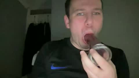 Snapshot of gotitgoin_ chatting on February 8, 2:37 am GotItGoin online show from February 8, 2:37 am