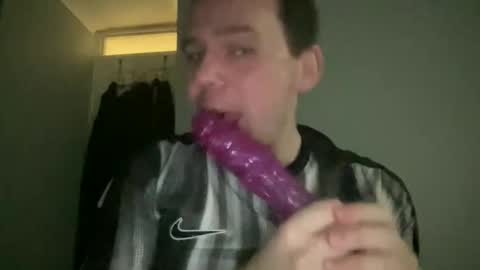 Snapshot of gotitgoin_ chatting on February 10, 10:03 pm GotItGoin online show from February 10, 10:03 pm