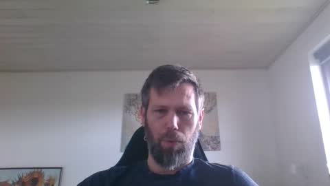 Snapshot of gottalop chatting on March 29, 10:37 am gottalop online show from March 29, 10:37 am