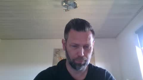 Snapshot of gottalop chatting on May 1, 10:20 am gottalop online show from May 1, 10:20 am