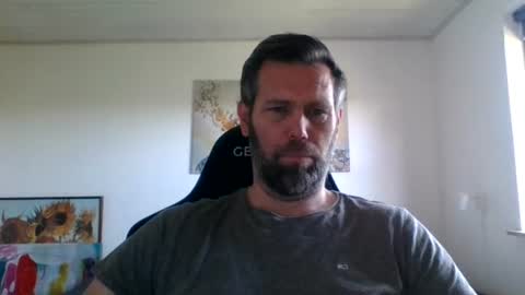 Snapshot of gottalop chatting on June 26, 10:41 am gottalop online show from June 26, 10:41 am