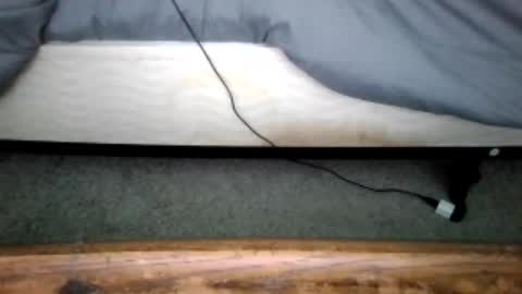 Snapshot of gowiththeflow37 chatting on June 28, 4:24 pm watch me stroke online show from June 28, 4:24 pm