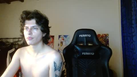 angelito tu novio online show from January 29, 6:33 am