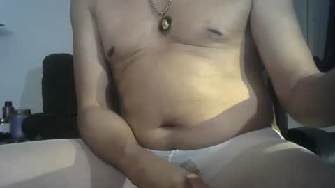 gr8peephole online show from December 19, 11:01 pm