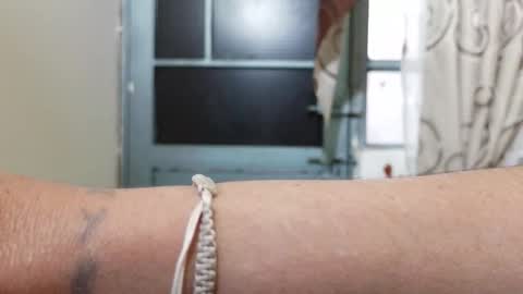 grace_mature_milf online show from December 4, 10:29 pm