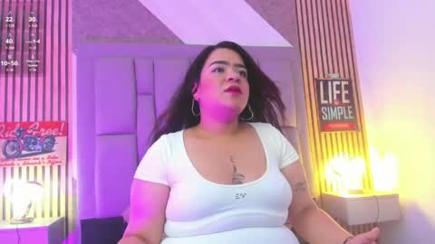 graceboom online show from May 21, 8:05 pm