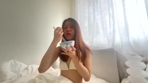 gracemeow online show from November 3, 2:02 am