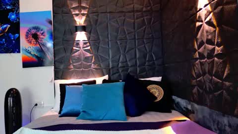 Gracey Milf online show from November 7, 11:32 am