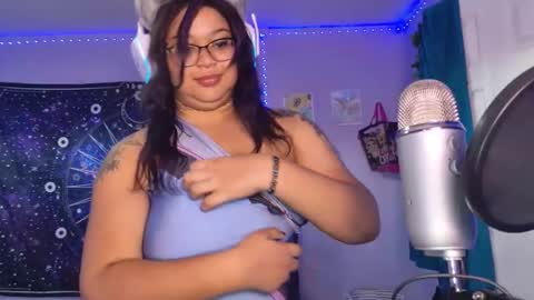 Snapshot of graciafawnn_1 chatting on October 29, 8:43 pm SweetGalaxia online show from October 29, 8:43 pm