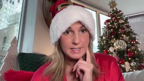 Snapshot of graciemae_baexx chatting on December 10, 6:28 pm Gracie Mae online show from December 10, 6:28 pm