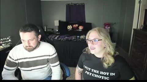 Snapshot of graniteaura chatting on May 6, 1:03 am graniteaura online show from May 6, 1:03 am