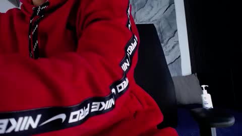 Grant Irons  online show from March 19, 12:09 pm