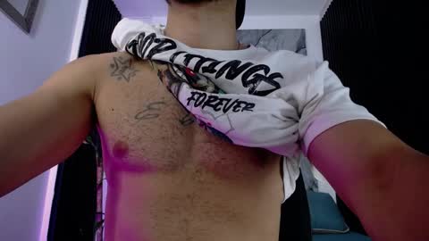 Grant Irons  online show from April 4, 12:13 pm