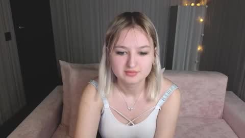 Snapshot of grase_neon chatting on February 1, 6:56 am grase_neon online show from February 1, 6:56 am