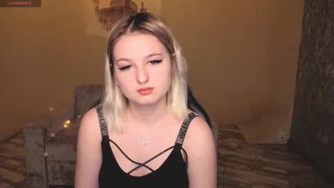 Snapshot of grase_neon chatting on February 10, 8:51 am grase_neon online show from February 10, 8:51 am